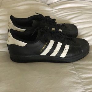 Women’s adidas superstars